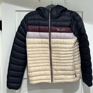 Cotopaxi Women’s Fuego Down Hooded Jacket